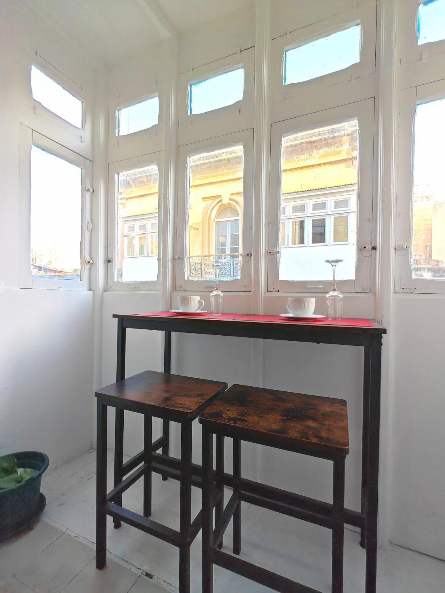 Modern By Mive *